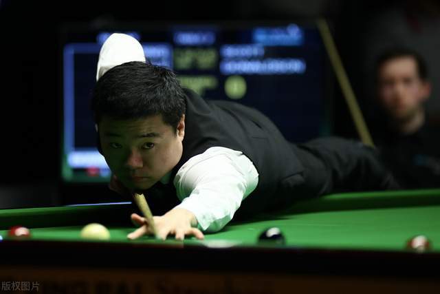 面临严厉制 面临严厉制